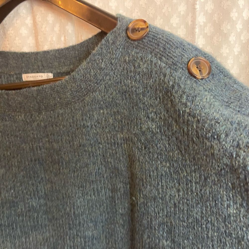 Staccato sweater - blue - size Large
